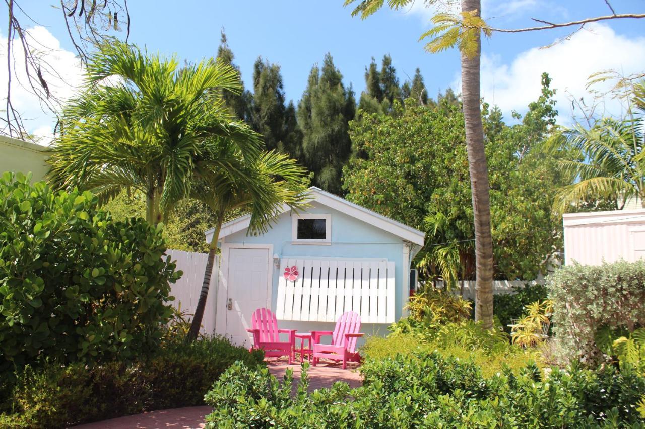 Tropical Cottages Marathon Exteriör bild